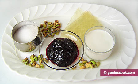 Ingredients for Milk and Blueberry Jelly with Pistachios