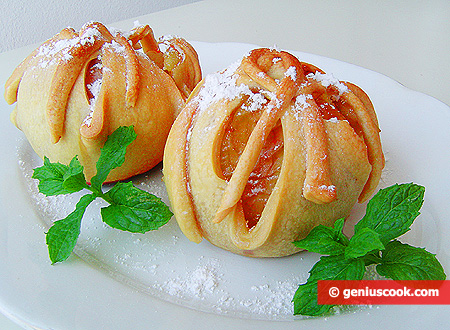 Baked Apples in Puff Pastry