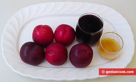 Ingredients for Nectarines in Pop Wine