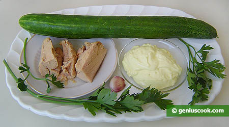 Ingredients for Cucumbers Stuffed with Tuna