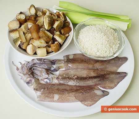 Ingredients for Squids Stuffed with Rice and Mushrooms