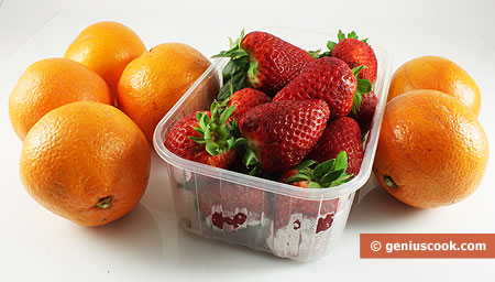 Ingredients for Strawberry in Orange Juice