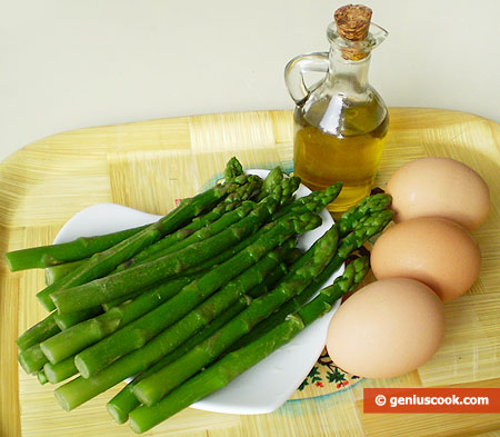 Ingredients for Frittata with Asparagus