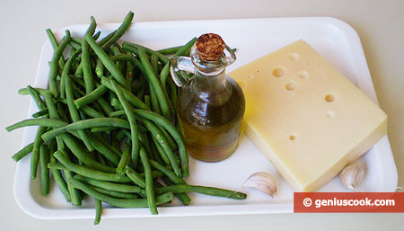 Ingredients for Salad with Runner Beans and Cheese