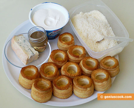 Ingredients for Puff Paste Baskets with Cheese and Truffle Cream