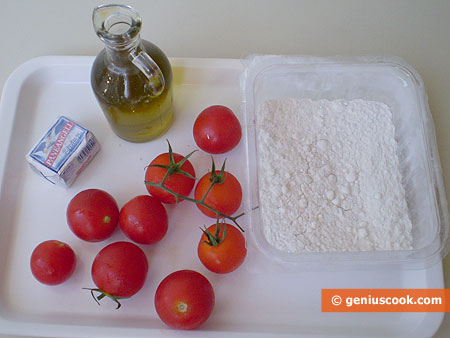 Ingredients for Focaccia with Tomatoes