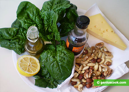 Ingredients for Spinach Salad with Nuts