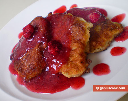 Apple Fritters with Strawberry Sauce