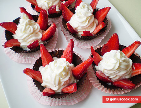 Chocolate Baskets with whipped Cream and Strawberries