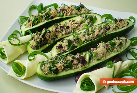 Cucumbers with Tuna, Olives and Green Onion