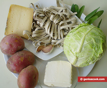 Ingredients for Pizzoccheri with potatoes and cabbage