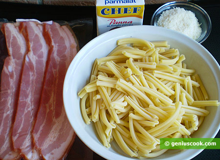 Ingredients for Pasta with Bacon and Cream