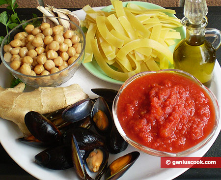 Ingredients for Pasta with Mussels