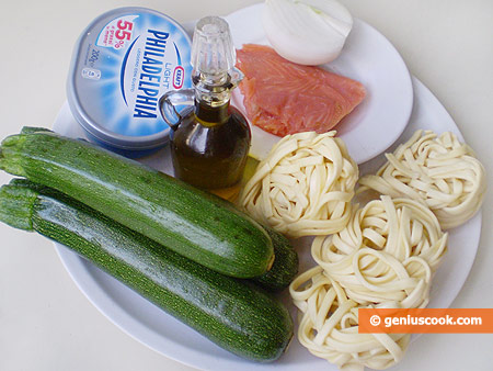 Ingredients for Pasta with Sauce from Zucchini