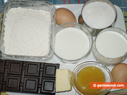 Ingredients for Honey Muffins with Chocolate Shavings