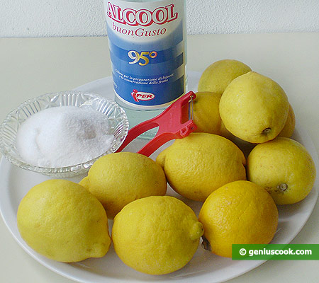 Ingredients for Liqueur Limoncello