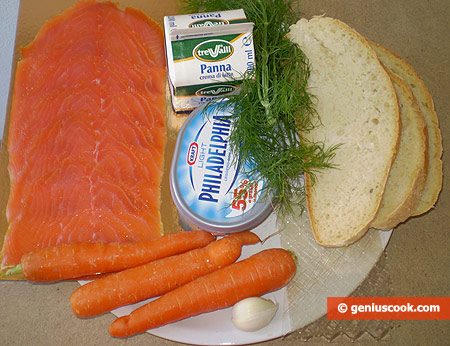 Ingredients for Carrot Cheesecakes with Salmon