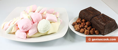 Ingredients for Chocolate Cakes with Marshmallow