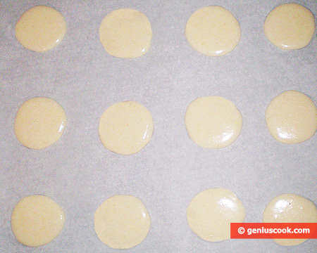 dough on a baking tray