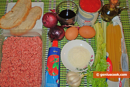 Ingredients for Spaghetti with Meatballs