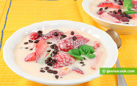 Strawberry Soup with Mint