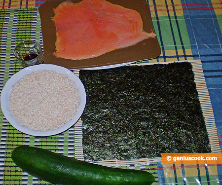 Ingredients for Sushi with Smoked Salmon