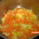 Fry onion with carrot
