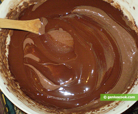cream with melted chocolate