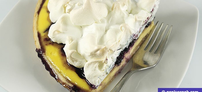 Tart with Ricotta, Blueberries and Merengue