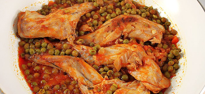 Rabbit Stewed with Green Peas