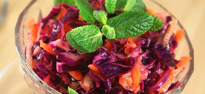 Red Cabbage Salad with Apples