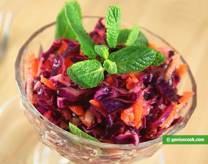 Red Cabbage Salad with Apples