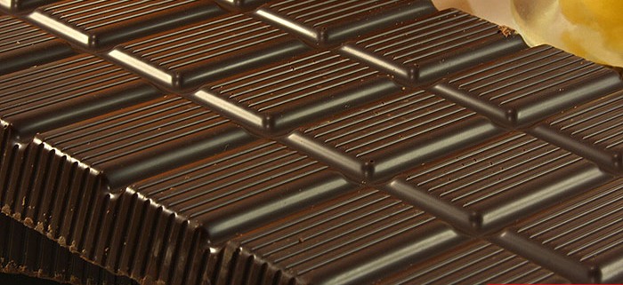 Dark Chocolate as Accelerator of Weight Loss